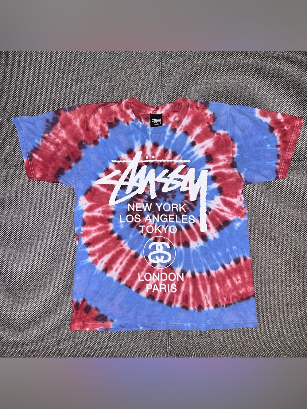 Rare Y2K Stussy Tie-Dye Tee in Red, Blue & White